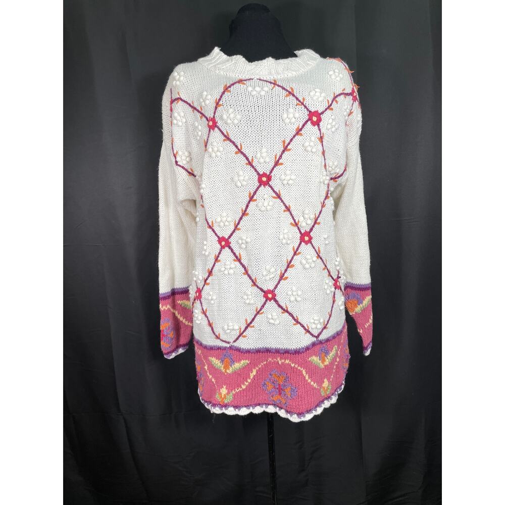 Vintage Yarnworks Sweater, 90's, Cream and Mauve, Diamond Design with Flowers
